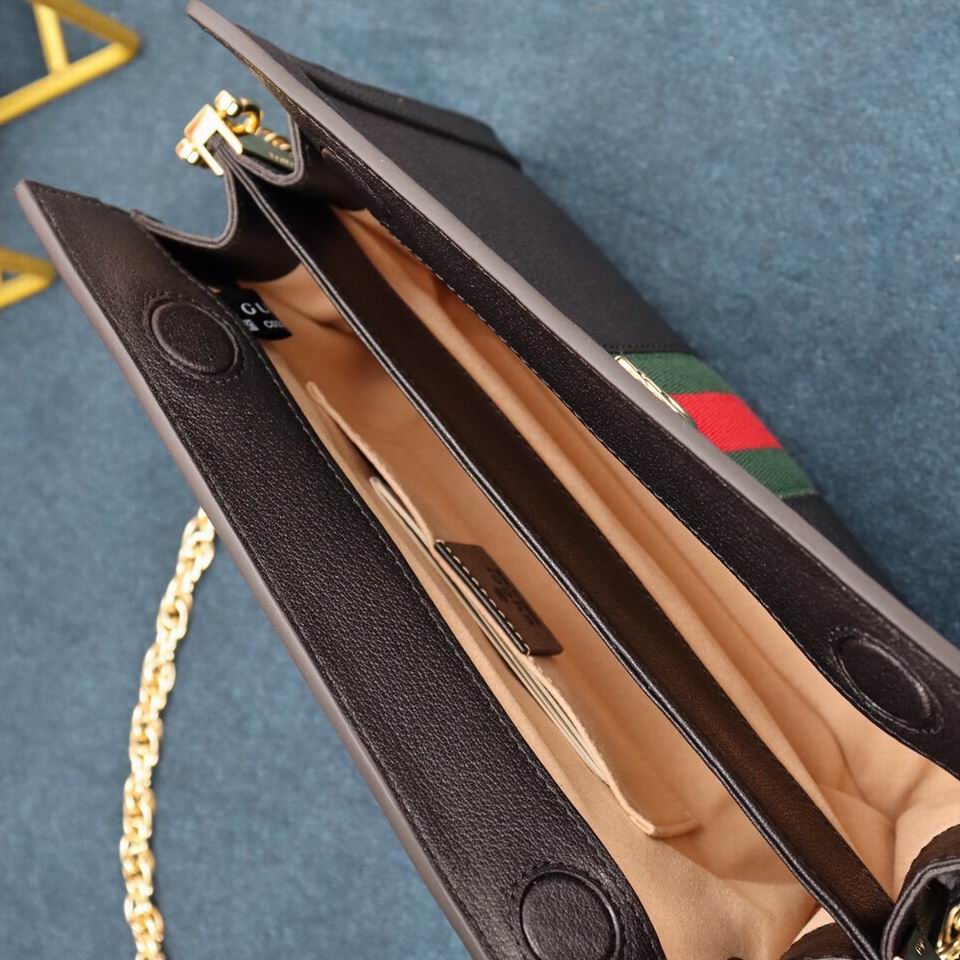 GY503877  (12)